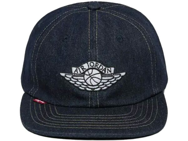 Nike Jordan x Levi's Denim Cap Rigid Rinse Blue - 055FJ-0000 - Acquista su ResellPiacenza