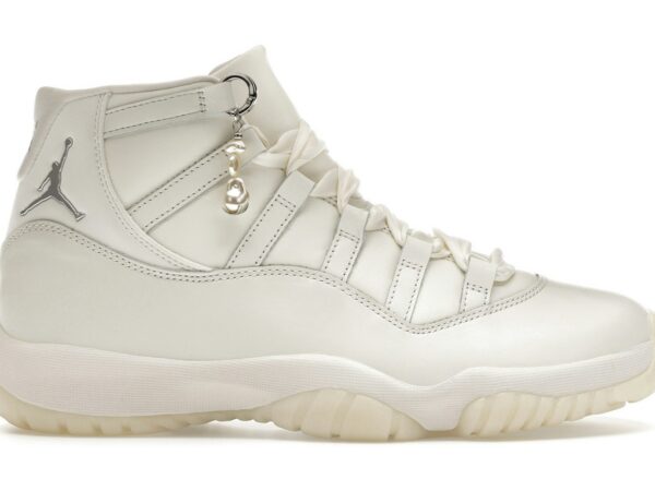Jordan 11 Retro Pearl (Women's) - AR0715-110 - Acquista su ResellPiacenza