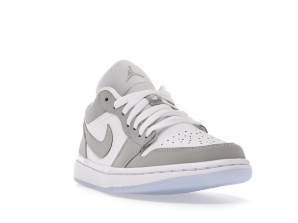 Jordan 1 Low Wolf Grey (Women's) - DC0774-105-gallery-2 - Acquista su ResellPiacenza