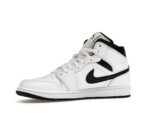 Jordan 1 Mid Reverse Panda - DQ8426-132-gallery-4 - Acquista su ResellPiacenza