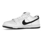 Nike SB Dunk Low White Black - HF3704-100-gallery-4 - Acquista su ResellPiacenza