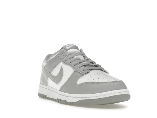 Nike Dunk Low White Light Smoke Grey - HF5441-105-gallery-2 - Acquista su ResellPiacenza