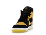 Jordan 1 Mid New Love (2025) - HJ6654-071-gallery-3 - Acquista su ResellPiacenza