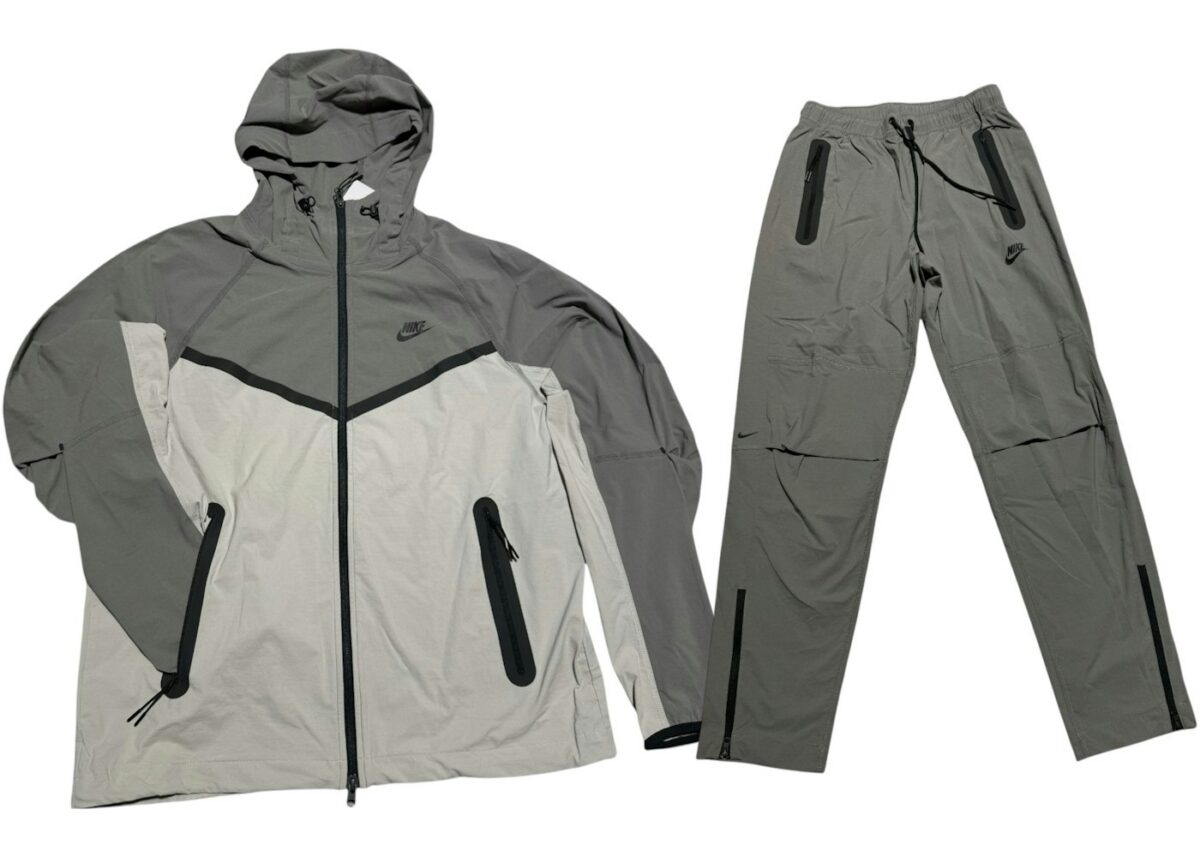 Nike Sportswear Tech Fleece Woven Full Zip Hoodie & Joggers Set Wolf Grey - HM7151-014/HM8241-014 - Acquista su ResellPiacenza
