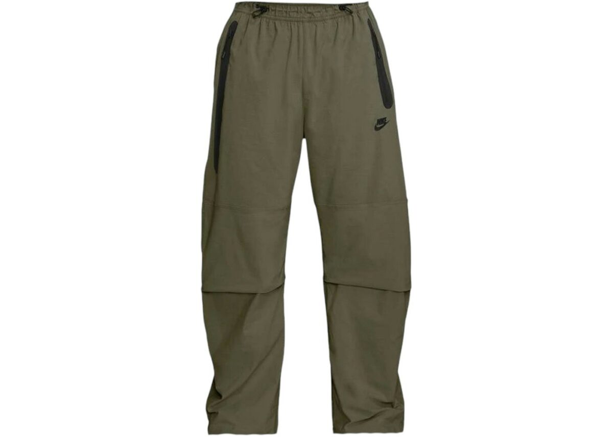 HM7158-223.jpg Nike Tech Woven Oversized Pants Medium Olive/Black - HM7158-223 - Acquista su ResellPiacenza