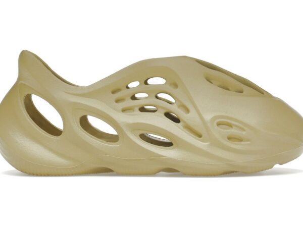 adidas Yeezy Foam RNNR Sulfur (Kids) - HP5349 - Acquista su ResellPiacenza