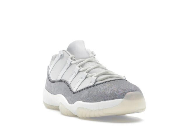 Jordan 11 Retro Low Year of the Snake - HQ7000-001-gallery-2 - Acquista su ResellPiacenza