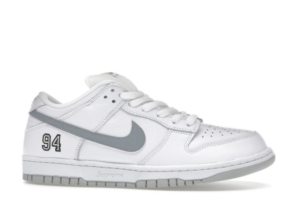 Nike SB Dunk Low Supreme 94 White Metallic Silver - HQ8487-100-gallery-1 - Acquista su ResellPiacenza