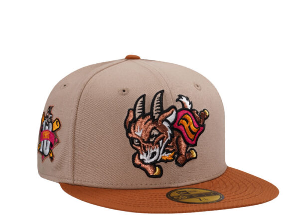 New Era® Hartford Yard Goats 10th Anniversary Camel Two Tone Edition 59Fifty Fitted Cap - NE-EXC-NES9796-714-049 - Acquista su ResellPiacenza