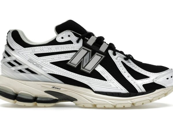 New Balance 1906R White Black Metallic - U1906RCI - Acquista su ResellPiacenza