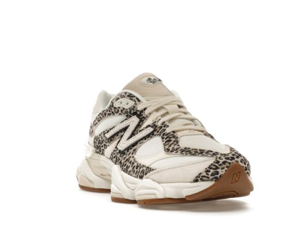 New Balance 9060 ASOS Exclusive Beige Brown Leopard Print - U9060ALP-gallery-2 - Acquista su ResellPiacenza