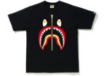 BAPE Colors Shark T-Shirt Black/Red - bape-colors-shark-t-shirt-black-red - Acquista su ResellPiacenza