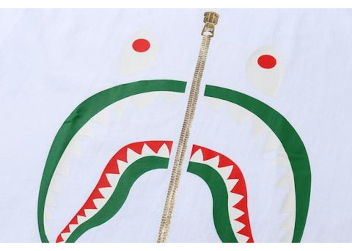 BAPE Colors Shark T-Shirt White/Blue - bape-colors-shark-t-shirt-white-blue-gallery-1 - Acquista su ResellPiacenza