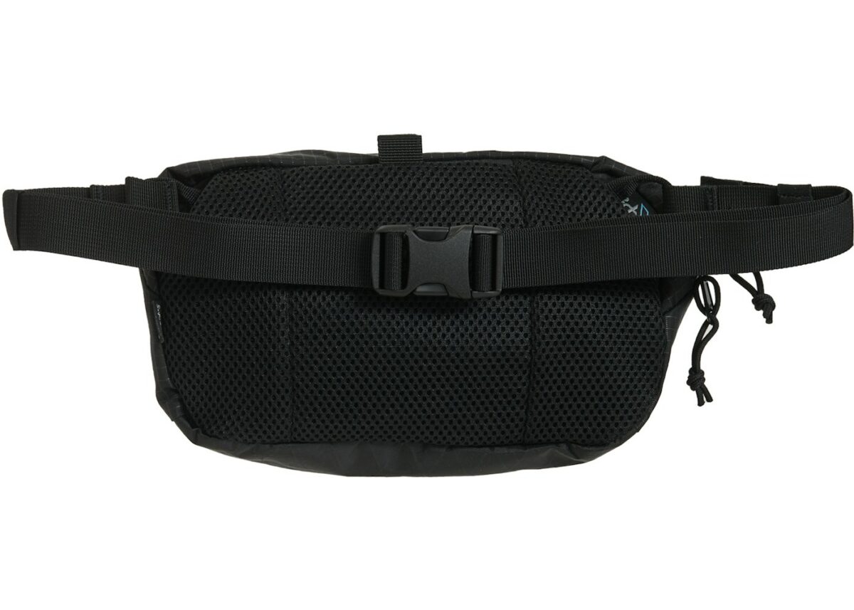 Supreme Logo Waist Bag Black - supreme-logo-waist-bag-black-gallery-2 - Acquista su ResellPiacenza