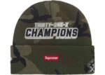 Supreme New Era Football Beanie Woodland Camo - supreme-new-era-football-beanie-woodland-camo - Acquista su ResellPiacenza