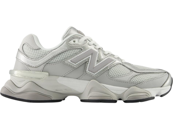 New Balance 9060 Raincloud Truffle Salt