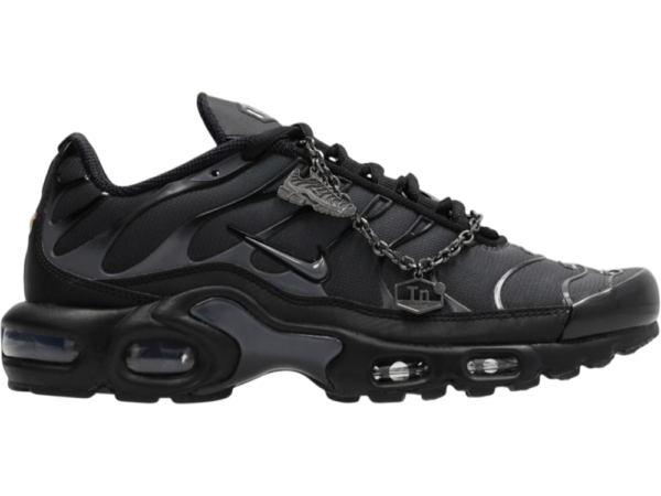 Nike Air Max Plus Black/Metallic Silver (Women's)