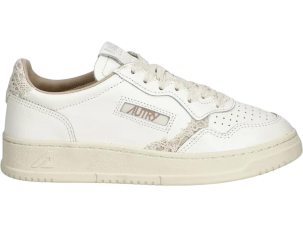Autry Medalist Low Beige Lace (Women's)